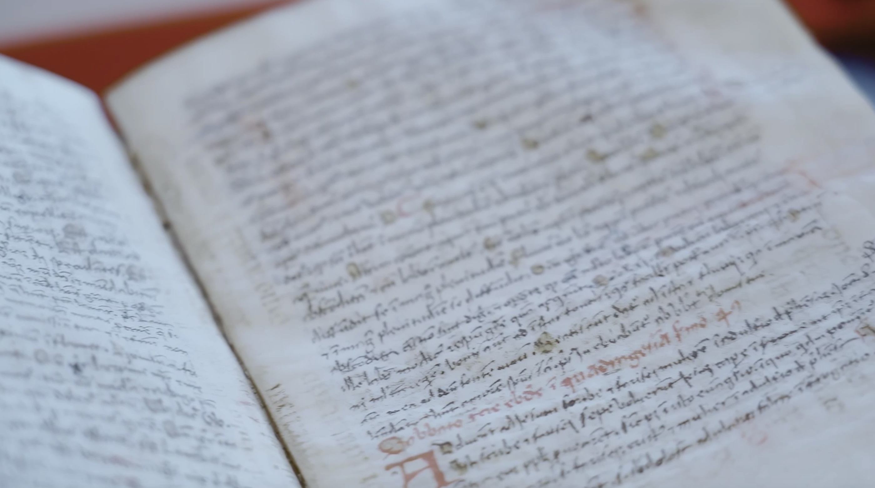 Come si studia un manoscritto?